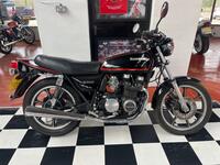 KAWASAKI Z650